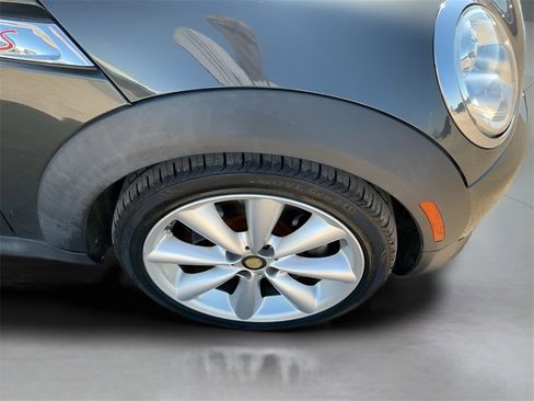 Used 2015 MINI Cooper Roadster S image 9