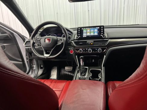 Used 2020 Honda Accord Sport image 20