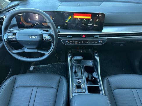 New 2026 Kia Sorento S image 13