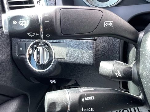 Used 2016 Mercedes-Benz E 400 Coupe image 17