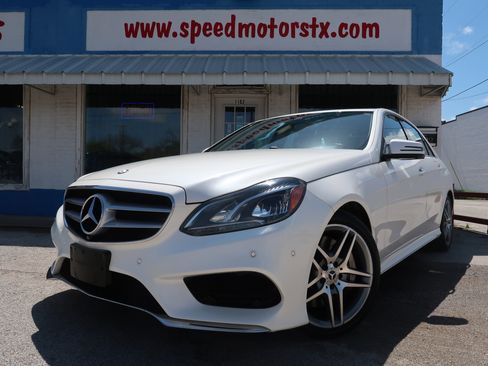 Used 2014 Mercedes-Benz E 550 4MATIC Sedan image 1