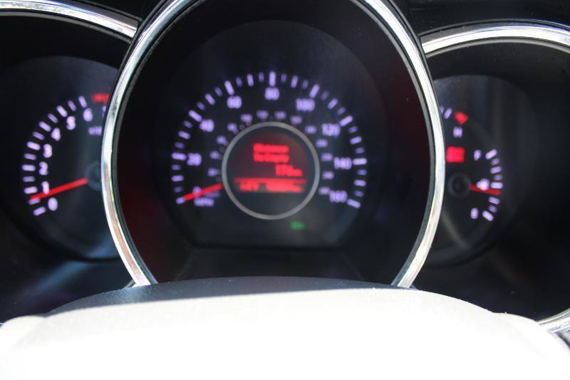 Used 2012 Kia Optima EX FWD image 15