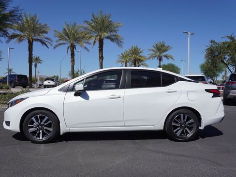 New 2025 Nissan Versa SV w/ Trunk Package image 2