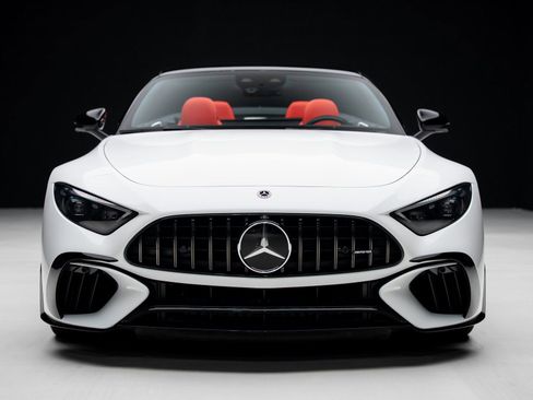 Used 2022 Mercedes-Benz SL 63 AMG 4MATIC image 9