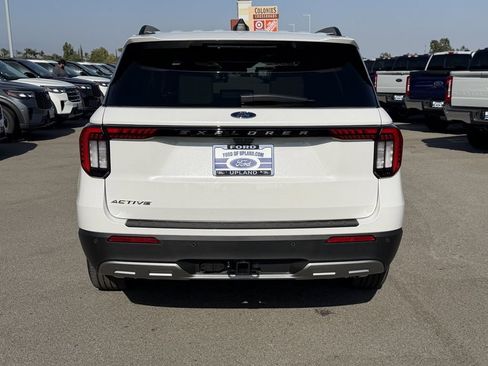 New 2026 Ford Explorer Active w/ Active Comfort Package RWD image 6