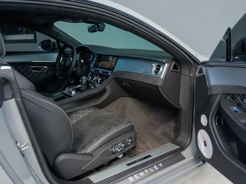 Used 2022 Bentley Continental GT Speed image 57