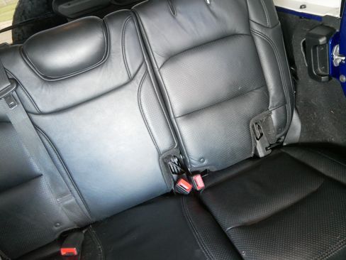 Used 2019 Jeep Wrangler Unlimited Sport S AWD/4WD image 14
