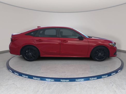 Used 2022 Honda Civic Sport image 5