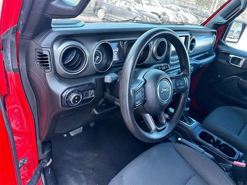 Used 2023 Jeep Gladiator Sport w/ Trailer Tow Package image 10