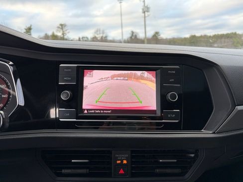 Used 2019 Volkswagen Jetta S image 15