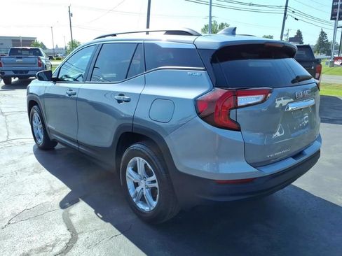 Certified 2023 GMC Terrain SLE w/ Driver Convenience Package AWD/4WD image 1
