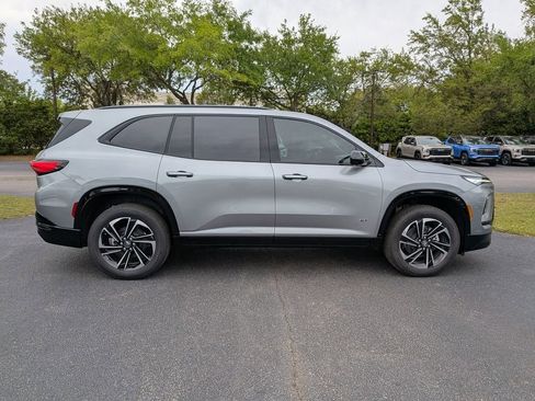 New 2026 Buick Enclave Sport Touring image 3