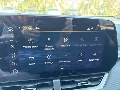 Used 2025 Chevrolet Equinox LT image 24