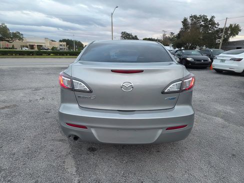 Used 2013 MAZDA MAZDA3 i Sport image 6