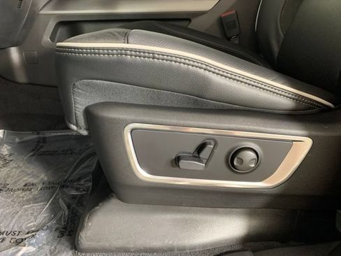 New 2026 RAM 1500 Laramie w/ Night Edition AWD/4WD image 12