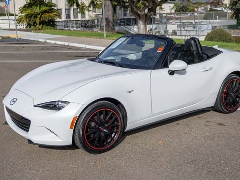 Used 2016 MAZDA MX-5 Miata Grand Touring image 12