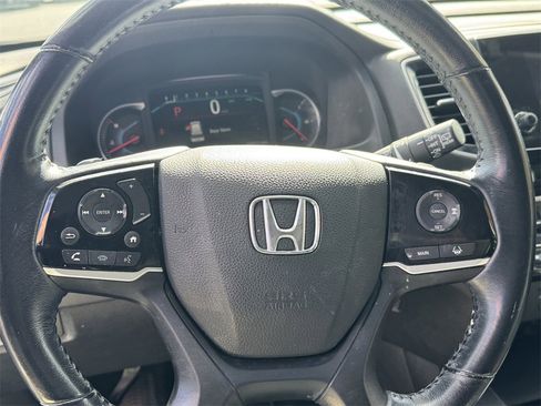 Used 2021 Honda Pilot Touring image 25
