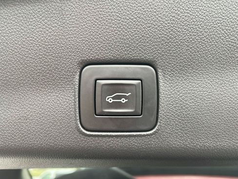 Used 2024 Chevrolet TrailBlazer ACTIV w/ Convenience Package AWD/4WD image 31