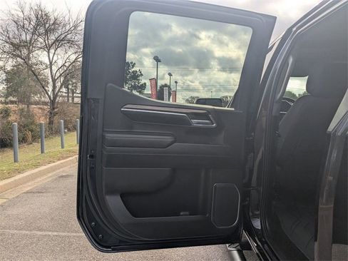 Used 2023 Chevrolet Silverado 1500 RST image 24