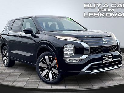 New 2025 Mitsubishi Outlander SE