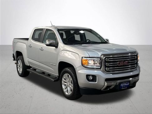 Used 2017 GMC Canyon SLT w/ Driver Alert Package image 8