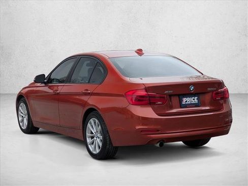 Used 2018 BMW 320i xDrive Sedan image 7