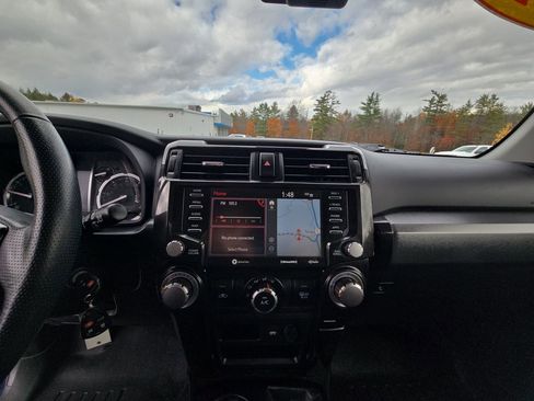 Used 2020 Toyota 4Runner TRD Off-Road Premium image 47