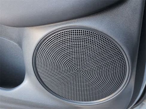 Used 2025 Acura ADX AWD image 32