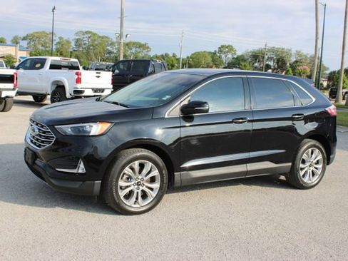 Used 2024 Ford Edge Titanium AWD/4WD image 5