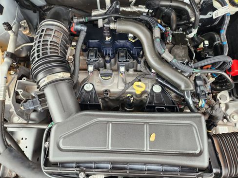 Used 2023 Ford Escape ST-Line image 29