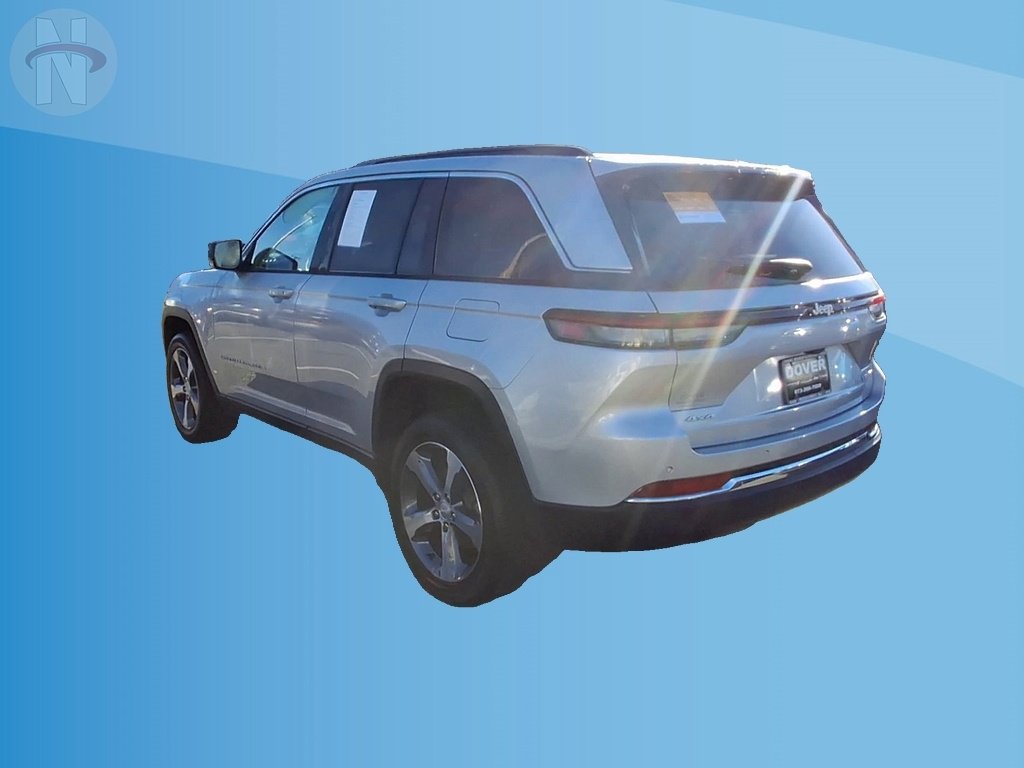 Certified 2025 Jeep Grand Cherokee Limited AWD/4WD image 6