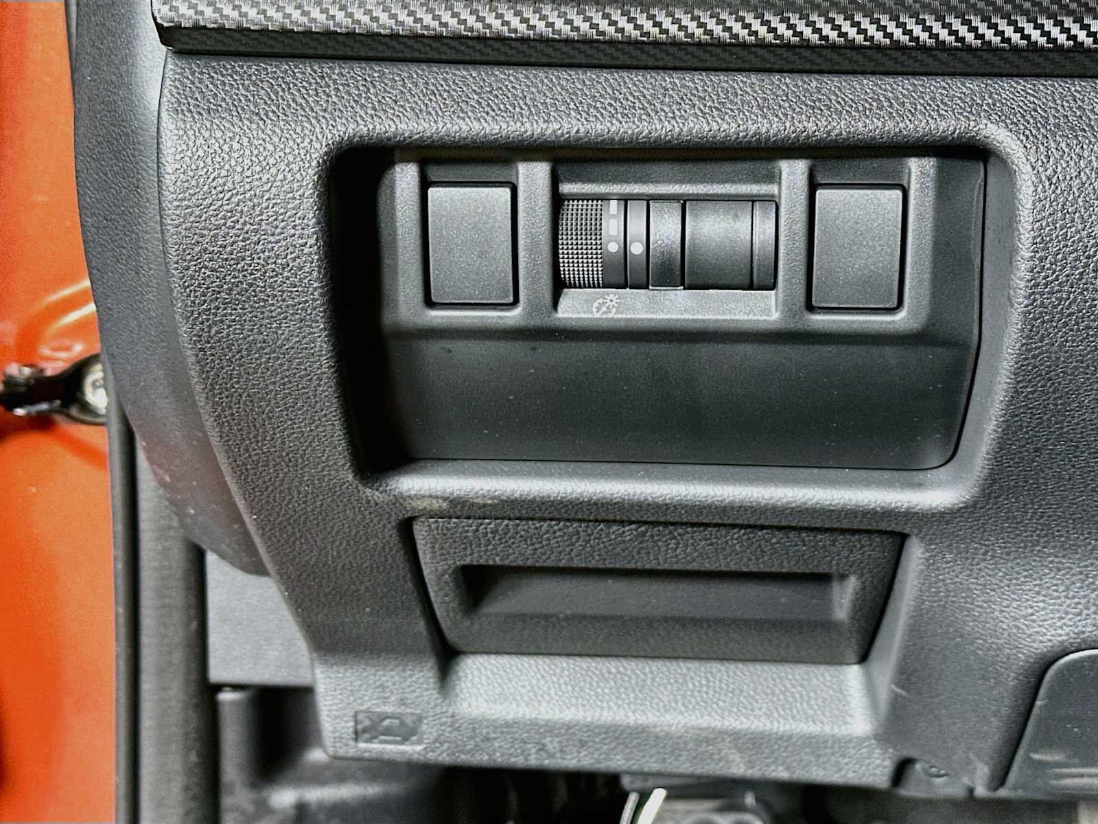 Certified 2024 Subaru Crosstrek 2.0i AWD/4WD image 10