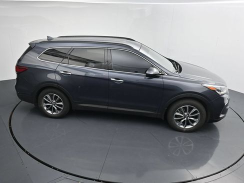 Used 2019 Hyundai Santa Fe XL SE AWD/4WD image 27