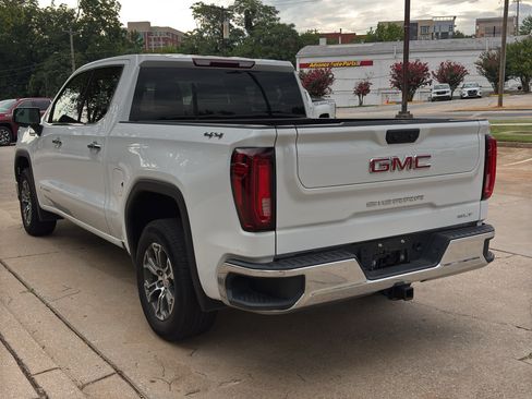Used 2025 GMC Sierra 1500 SLT AWD/4WD image 6