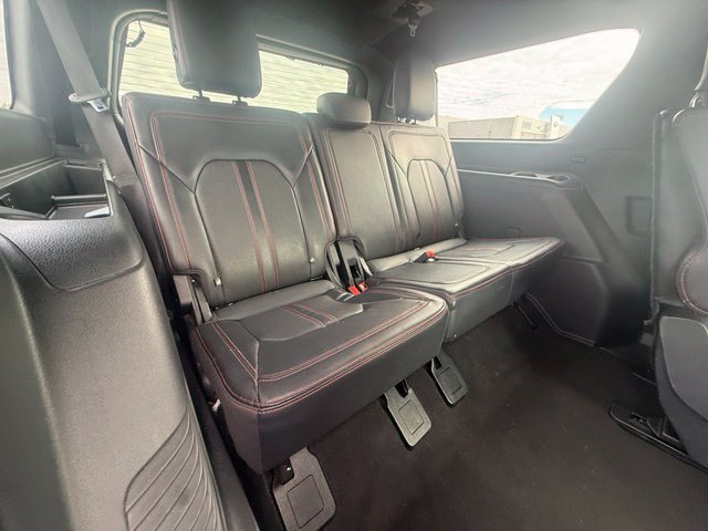 Used 2024 Ford Expedition Max Limited AWD/4WD image 15