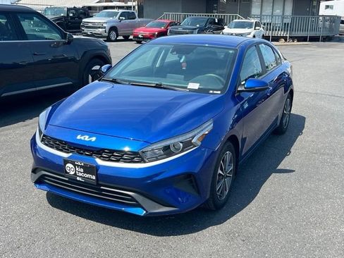 Certified 2024 Kia Forte LXS w/ LXS Technology Package FWD image 3