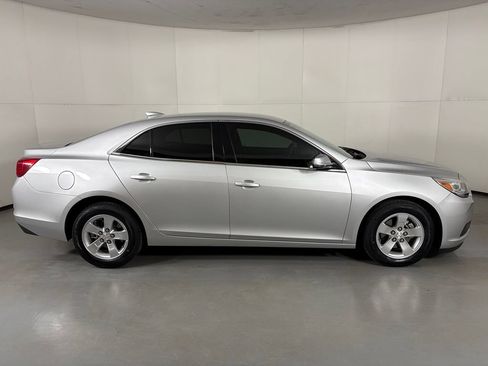 Certified 2015 Chevrolet Malibu LT FWD image 11