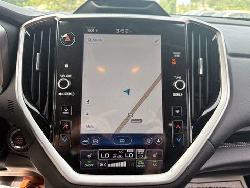 Used 2024 Subaru Ascent Limited w/ Technology Package AWD/4WD image 23