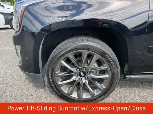 Used 2019 Cadillac Escalade ESV Premium Luxury RWD image 9