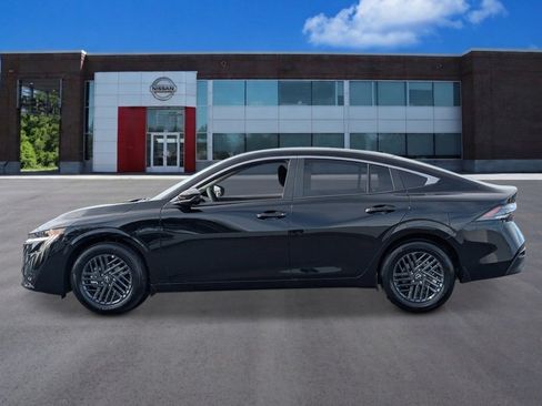 New 2026 Nissan Sentra SV w/ SV Convenience Package FWD image 2