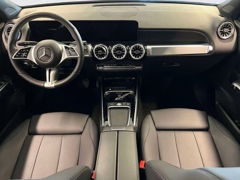 Certified 2026 Mercedes-Benz GLB 250 4MATIC image 13
