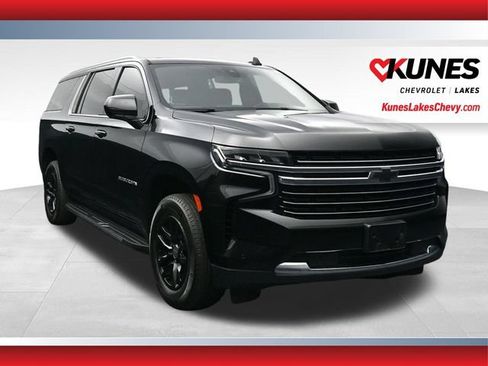 Used 2021 Chevrolet Suburban LT AWD/4WD image 1