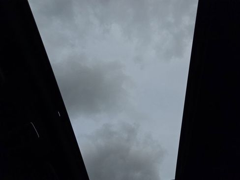 Used 2015 Mercedes-Benz G 63 AMG 4MATIC image 30