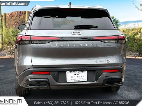 Used 2025 INFINITI QX60 Luxe w/ Vision Package image 4