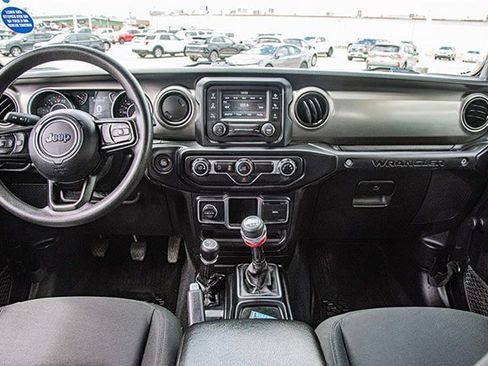 Used 2019 Jeep Wrangler Unlimited Sport AWD/4WD image 5