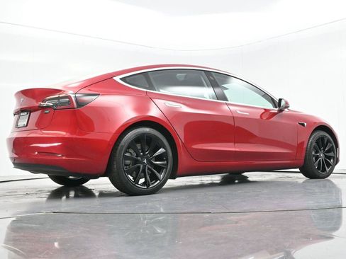 Used 2018 Tesla Model 3 Long Range RWD image 44