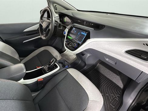 Used 2020 Chevrolet Bolt LT image 31