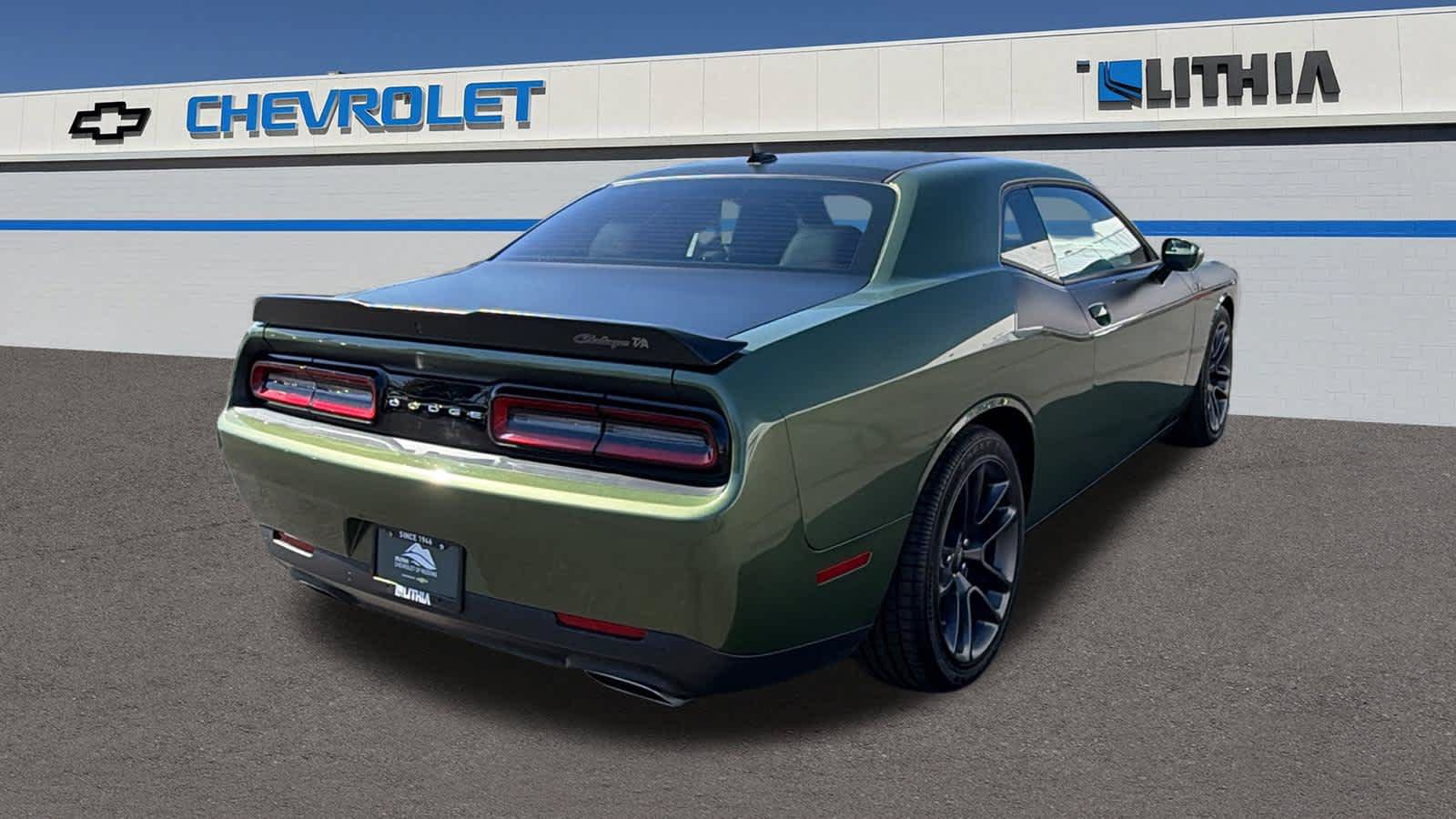 Used 2022 Dodge Challenger R/T w/ T/A Package RWD image 5