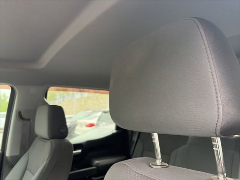 Used 2021 Chevrolet Silverado 1500 Custom image 20