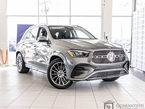 Used 2025 Mercedes-Benz GLE 350 4MATIC image 3